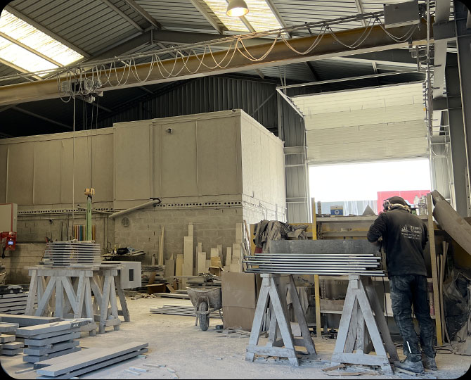 intérieur de l'atelier Pierres et Marbres dans la région Liège